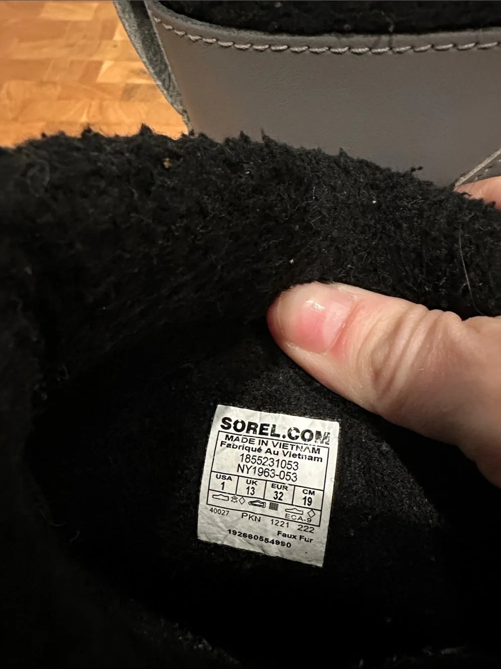 Sorel Kids Yoot Pac boots size 1